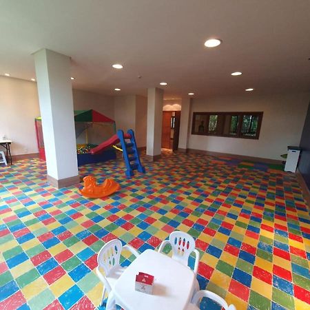 Suite Condominio Vista Azul - Pedra Azul โดมิงกอส มาร์ตินส์ ภายนอก รูปภาพ